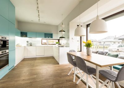 Services de vente, installation et réparation de portes et fenêtres à Montréal, Verdun, Valleyfield, Longueuil, Boucherville, Laval, St-Eustache, Repentigny, Mascouche, Joliette, St-Jérôme, .. commerciale et résidentielle / Porte et Fenêtre Laval