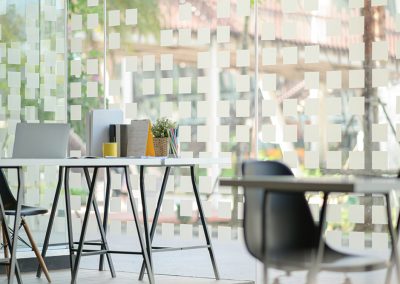 Services de vente, installation et réparation de portes et fenêtres à Montréal, Verdun, Valleyfield, Longueuil, Boucherville, Laval, St-Eustache, Repentigny, Mascouche, Joliette, St-Jérôme, .. commerciale et résidentielle / Porte et Fenêtre Laval