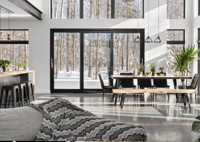 Services de vente, installation et réparation de portes et fenêtres à Montréal, Verdun, Valleyfield, Longueuil, Boucherville, Laval, St-Eustache, Repentigny, Mascouche, Joliette, St-Jérôme, .. commerciale et résidentielle / Porte et Fenêtre Laval