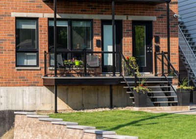 Services de vente, installation et réparation de portes et fenêtres à Montréal, Verdun, Valleyfield, Longueuil, Boucherville, Laval, St-Eustache, Repentigny, Mascouche, Joliette, St-Jérôme, .. commerciale et résidentielle / Porte et Fenêtre Laval